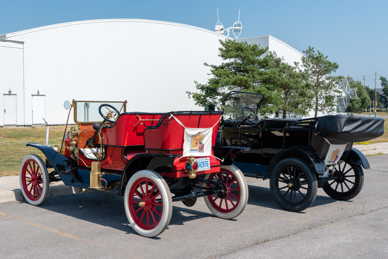 Illustration for article titled Horseless Carriages Visit Our Museum